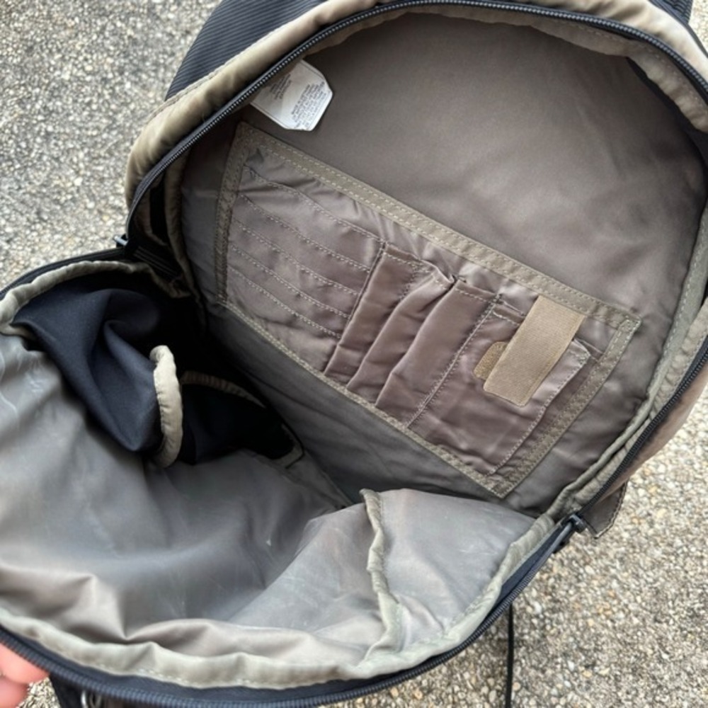 Quiksilver Quilted‎ Backpack Black Travel School Outdoor Bag Vintage - Picture 7 of 7